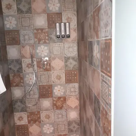 Small Miramare Sogno Sul Mare Triëst